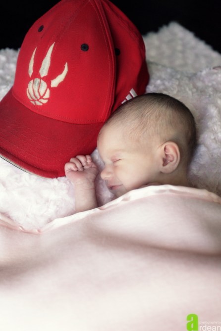 Toronto Newborn Photographer