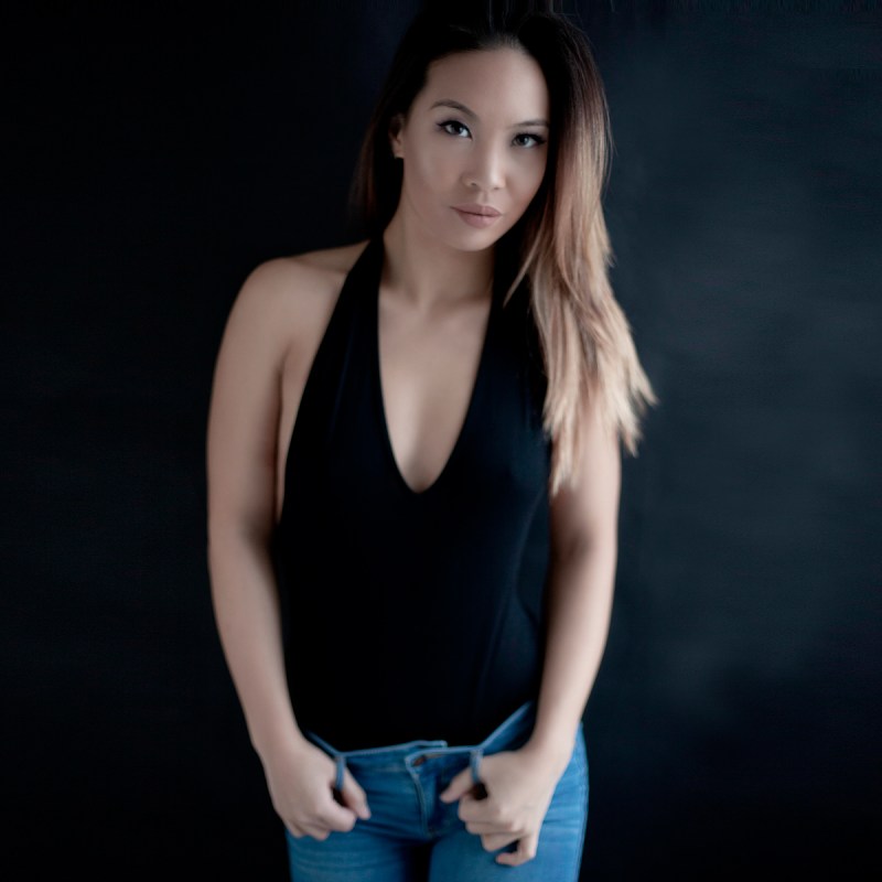 Portrait Photo Shoot with Toronto Photographer Ardean Peters